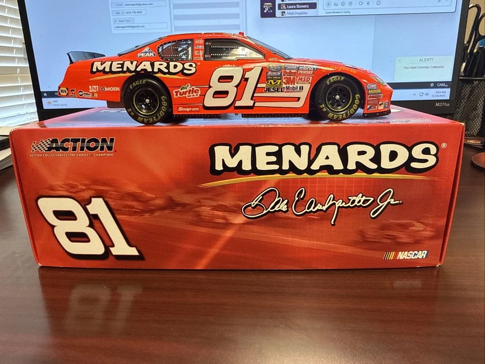 Dale Earnhardt Jr. #81 Menards 2005 1/24 Monte Carlo coche fundido a presión en caja ARC Foto 3 de 4