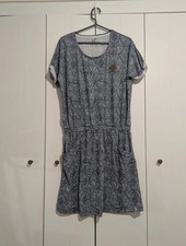 Animal T-shirt Dress Size 16 Navy & White Geometric Coastal Casual Jersey
