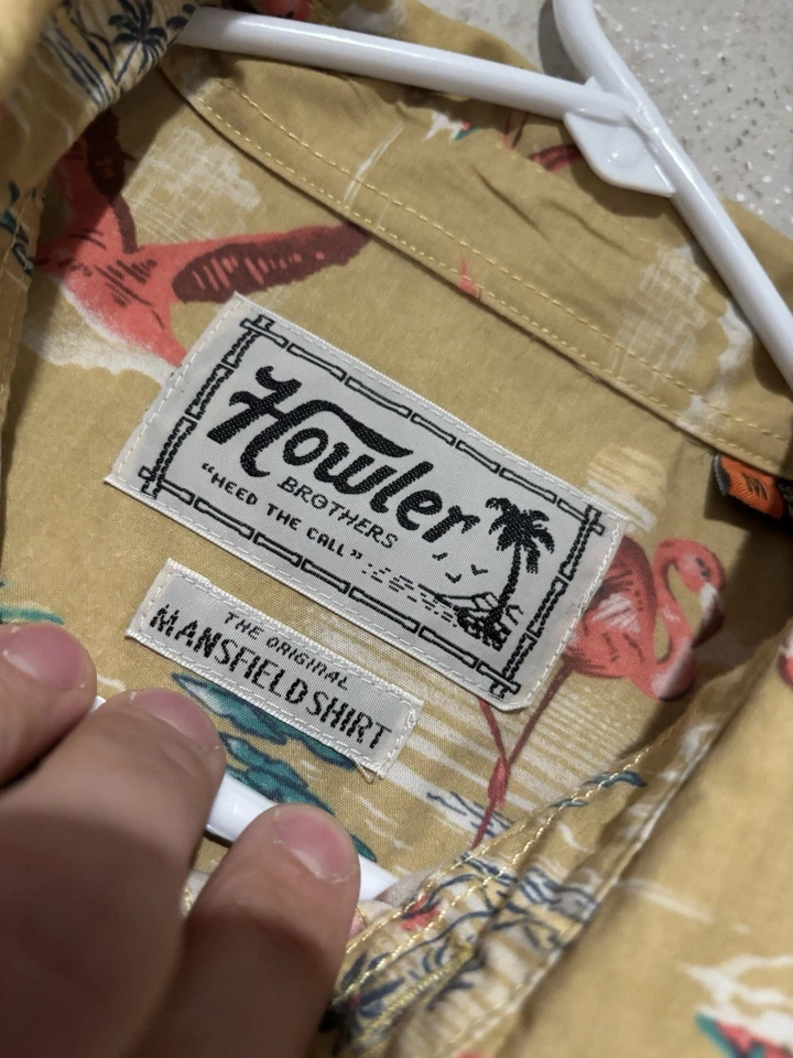 Howler Brothers Mansfield Button Down Shirt Men’s M Flamingo Print ii24 - Image 3 of 4