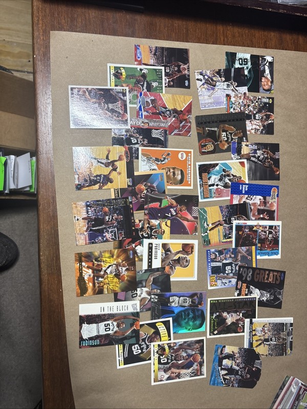 David Robinson SPURS 32 Card Lot