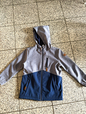 Yigga Jungen Jacke mit Kapuze Reißverschluss Grau/Blau Größe 134 Softshelljacke 