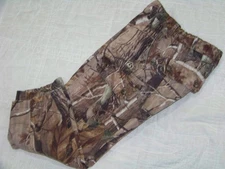 Boys Game Winner Camo Cargo Pants - Size 8 Youth (24 x 20)