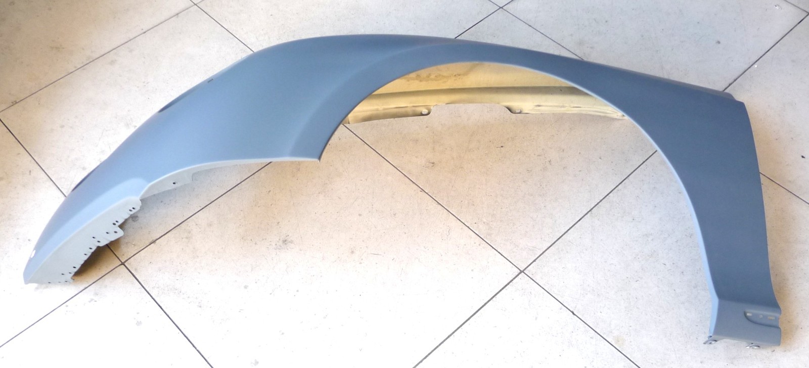 2012-2015 Bentley Continental GT GTC (2 Door) Left Fender Wing 3W8821021AM OEM