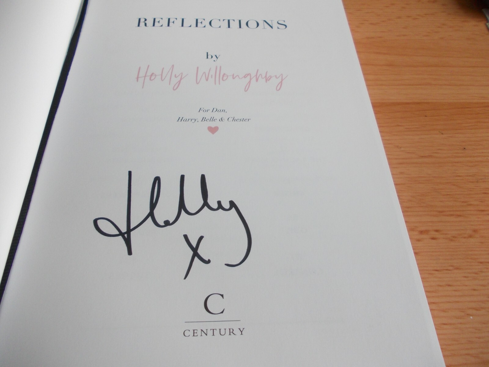 Reflections - Holly Willoughby. HAND SIGNED First Edition, First Printing, NEW