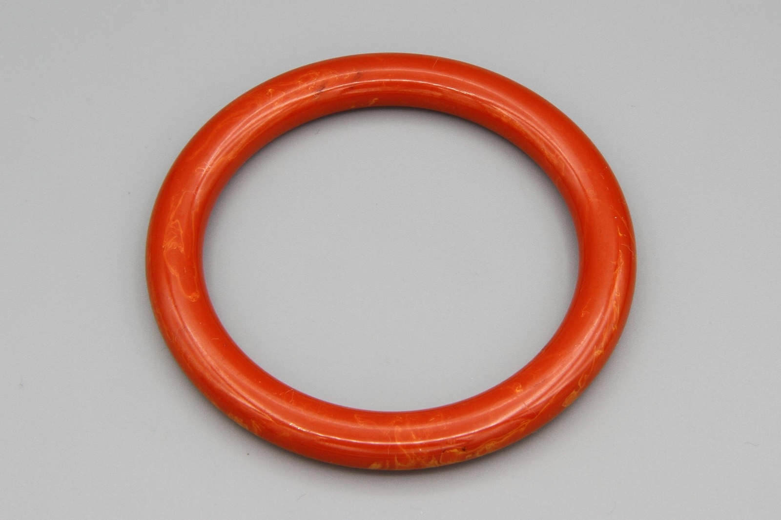 Vintage 50s Stackable Red Tomato Bangle Bracelet … - image 1