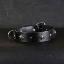 Studded Leather Dog collar. 1.5” inch Wide. Pyramid Design. BLACK