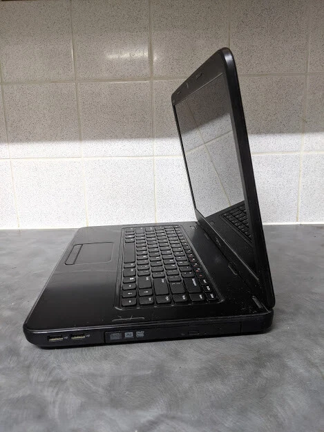 Joblot of 3 Dell laptops, Inspiron N5050 and 3520, please read description - Image 3 of 4