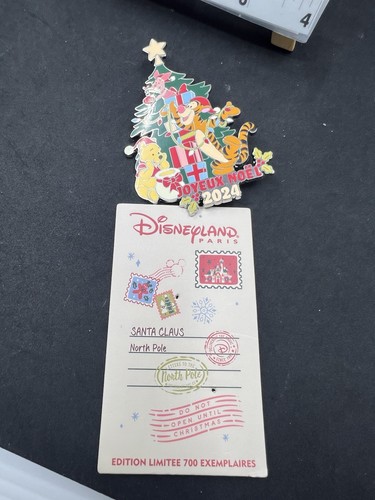 Disney Paris Winnie the Pooh Tigger Christmas Tree Joyeux Noel 2024 Disney Pin - Picture 5 of 5