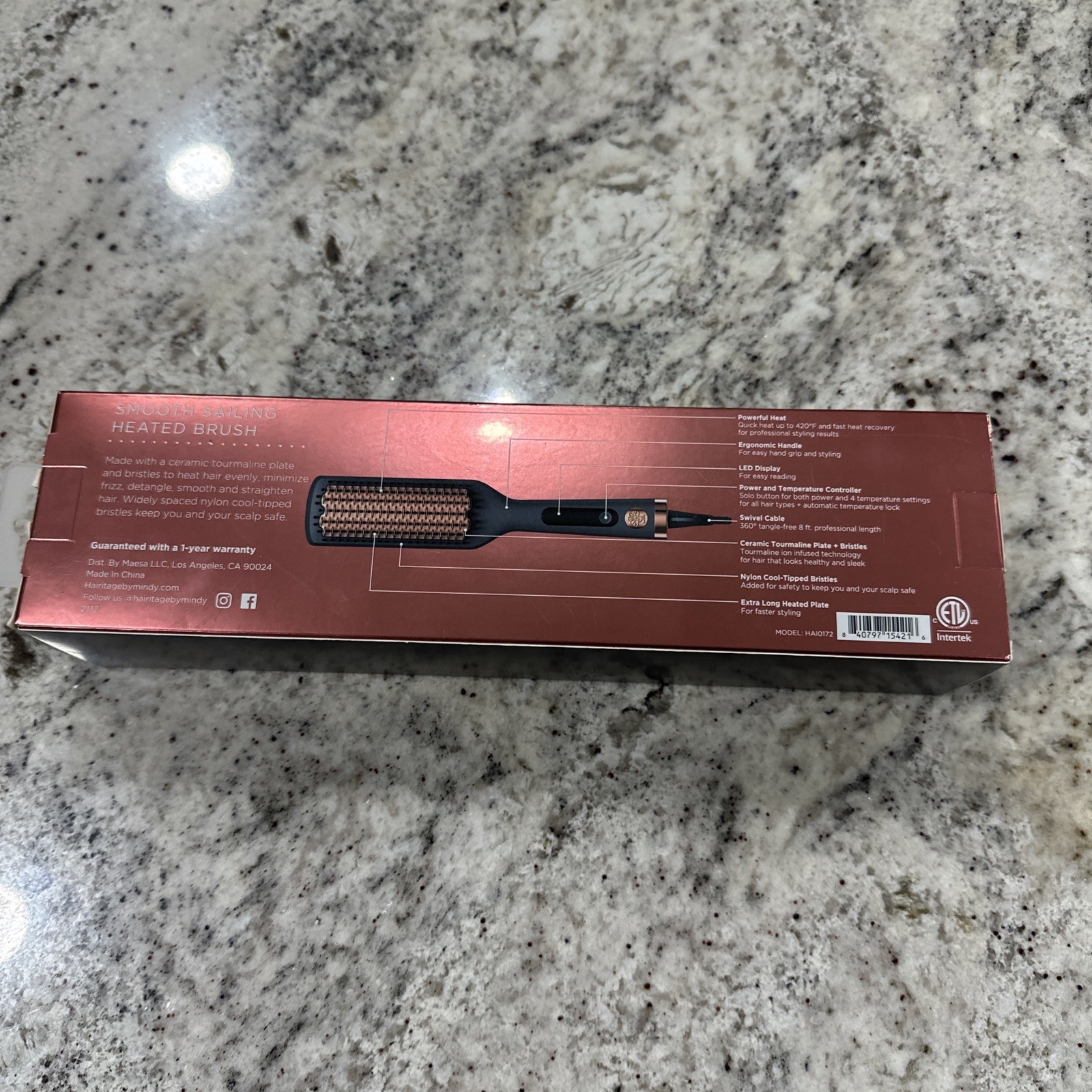 Brand New Hairitage Smooth Sailing Heated Brush