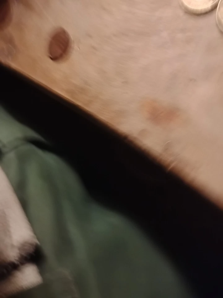 Rare HONG KONG TEN CENTS 1960 - 1963 coins QUEEN ELIZABETH THE SECOND - Image 2 of 3