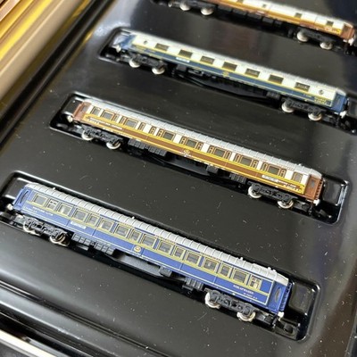 Märklin Z Gauge 8108 Orient Express Train Set Locomotive & 5 Cars