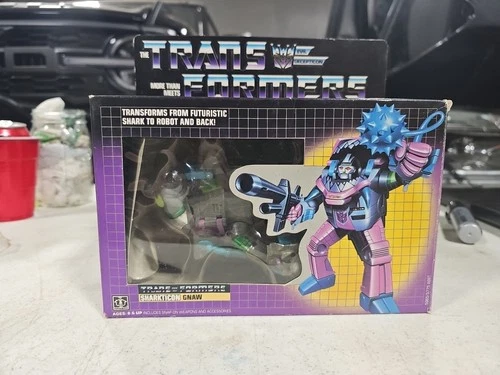 Gnaw Sharkticon Complete With Box 1986 Vintage G1 Transformers Action Figure