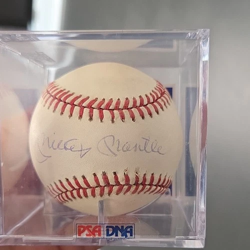 Mickey Mantle Autographed Rawlings Sweet Spot Baseball PSA Authenticated Yankees