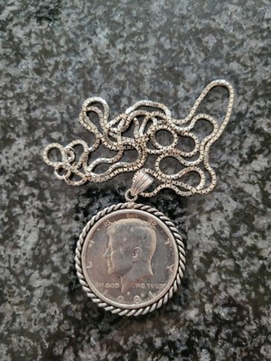 Vintage 925 Sterling Silver Kennedy Half Dollar Coin Pendant Necklace 1984