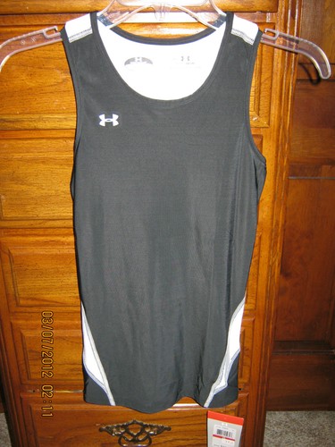 NWT Women's Under Armour Heat Gear Fitted Multi colored Tank Top in Asst Sizes - Picture 7 of 11