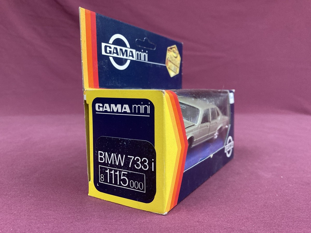 ミニカー BMW 733i 1977 Gold llic 1/43 BMW 733i (e23) Gold Metallic 1:43 431023100 MINICHAMPS