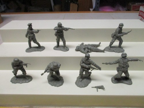 Conte WW II Longest Day Playset 54 mm German Infantry Set 1 Figures Army Men I74