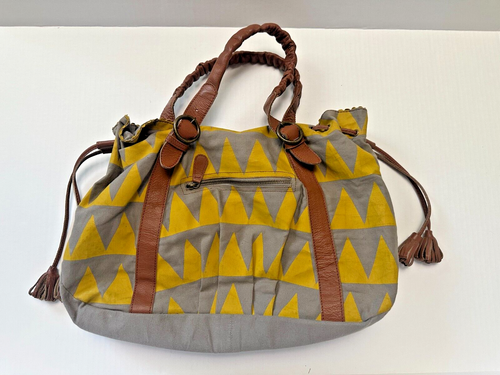 Borsa a spalla collezione Mezzogiorno triangoli gialli con grigio - Foto 7 di 13