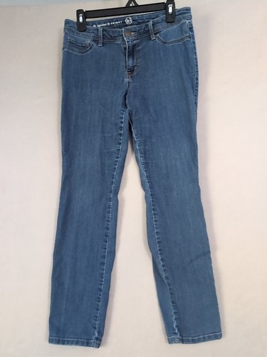 W62 Women's Size 8s Blue Signature Fit Skinny Cotton Blend Stretch Jeans