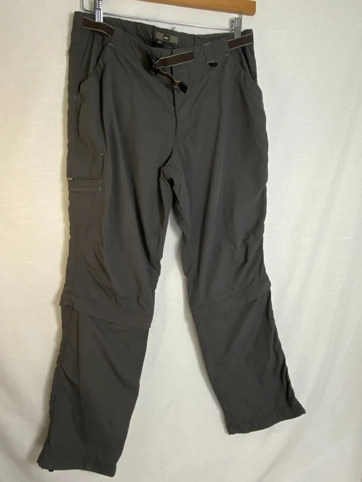 Rei-Coop Cargo Women's Camping Hiking Fishing Outdoor Wear Convertible Pants ￼ - Image 4 of 4