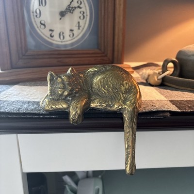 Vintage Brass Sleeping Kitten Cat Shelf Book Sitter Decorative Figurine