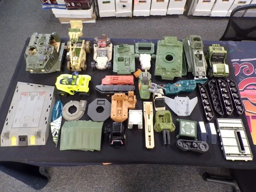GI JOE ARAH MASSIVE LOT OF LOOSE HASBRO VEHICLES & ACCESSORIES FOR PARTS