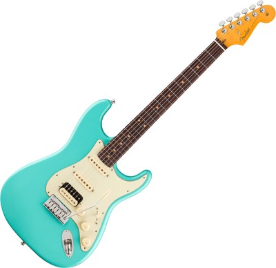 Fender American Ultra Luxe Vintage '60s Stratocaster HSS Sea Foam Green Koffer