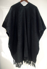 Y1 Vintage Womens Cape Fringe Nubby Wool Shawl Wrap Mohair Blend