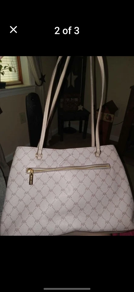 Bolso de hombro mediano de cuero para mujer. ¡Mucho espacio para todas tus necesidades diarias! Foto 3 de 3