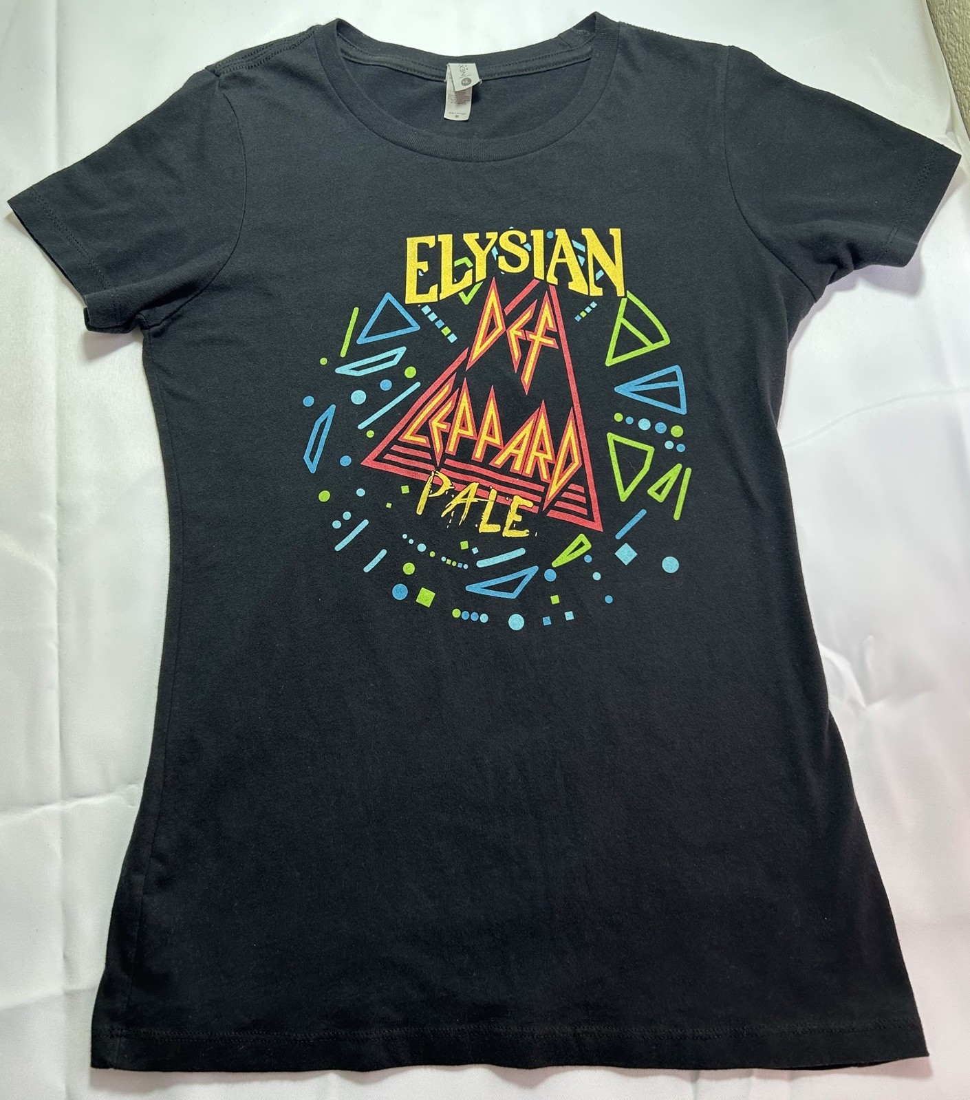 2018 Def Leppard Elysian Pale Beer Concert Tour med Shirt A2