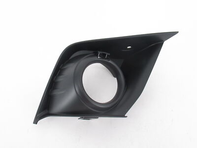 Genuine OEM Mitsubishi 8321A768 Right Front Fog Lamp Cover Bezel