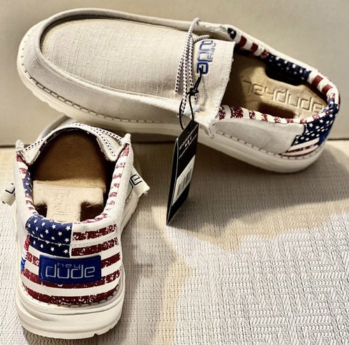 Hey Dude Shoes - Patriotic Wally Off 