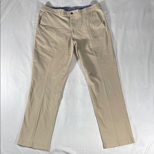 L. L. Bean mens khaki lightweight Standard flat front chino pants - size 38x33 - Picture 2 of 9