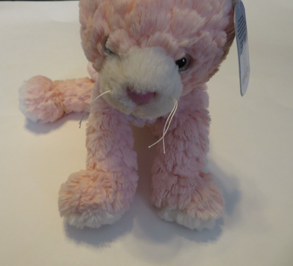 peluche chat rose
