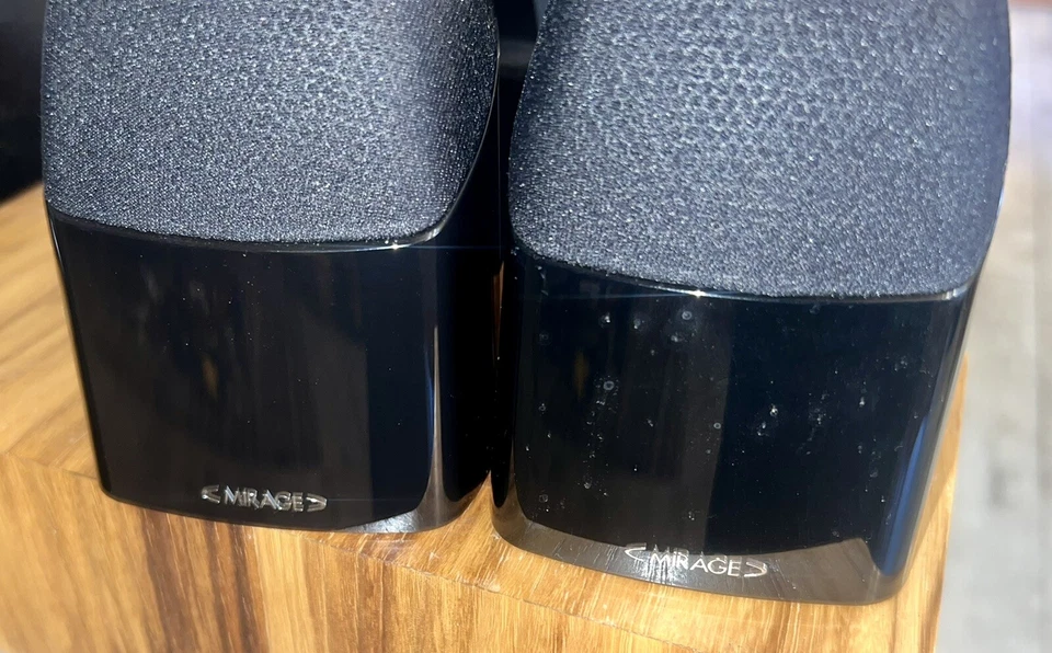 Altavoz bidireccional Mirage MX Satellite nano omnidireccional cine en casa con soportes Foto 2 de 4