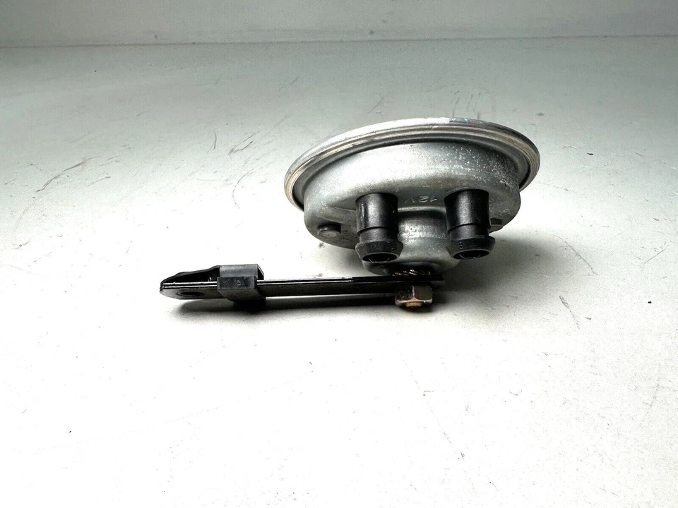 2002 - 2005 大众 PASSAT GLX 4 机动轿车 2.8L 警报喇叭 3B0 951 101 A — 第 3/4 张图片