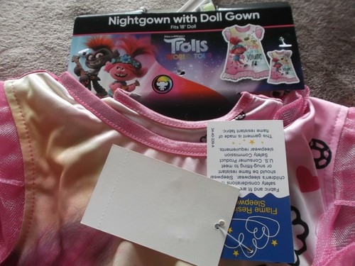 DREAM WORKS TROLLS WORLD TOUR NIGHTGOWN & MATCHING DOLL GOWN - SIZE 4 - NWT - Picture 5 of 5