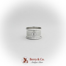 Bague serviette tournée moteur canadien Roden Bros argent sterling mono R