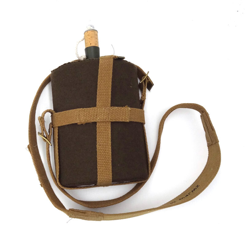 WWII UK British Army P37 Canteen With Wool Cover Strap