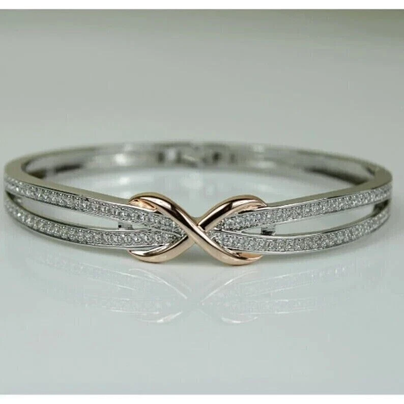 VALENTINO Bracciale Infinity Diamanti Simulati Tondo 4 Ct Placcato Oro 14K Bicolore