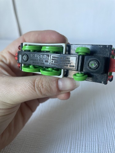 Vintage ERTL Thomas The Tank Engine Oliver No.11 Die Cast Train 1993 - Picture 7 of 8