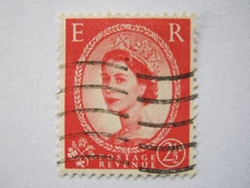 **100** Elizabeth II 2.5d Pre-Decimal Stamps - Carmine-Red.
