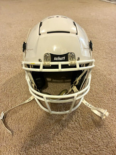 Schutt F7 Full Face Football Helmet White Youth Large NOCSAE Chin Strap Gloss