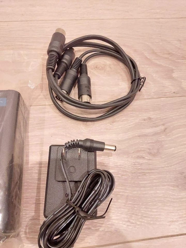 Guitarra TC-Helicon Harmony Control Foto 2 de 4