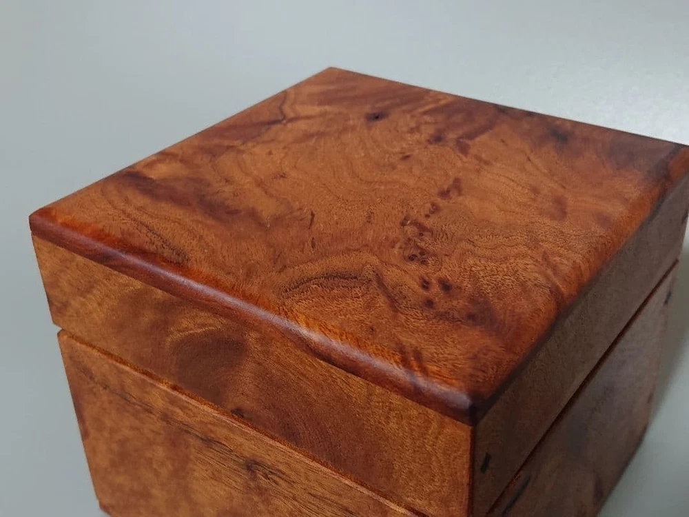 Jubako Bento Box Japanese Solid wood joiner antique tamamoto cover