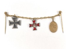 Frackkettchen mit Miniaturen , Eisernes Kreuz 2. Klasse 1914, Hanseatenkreuz Ham
