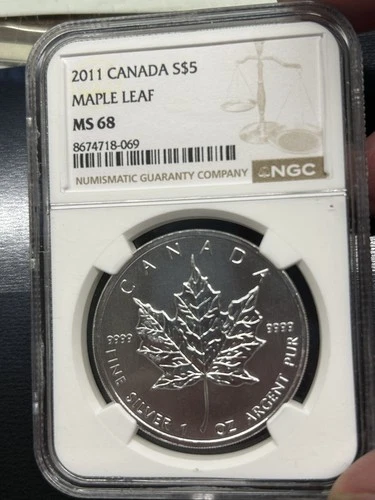 2011 NGC MS68 Canada Maple Leaf .9999 Silver 1oz $5 Coin. FREE SHIPPING.