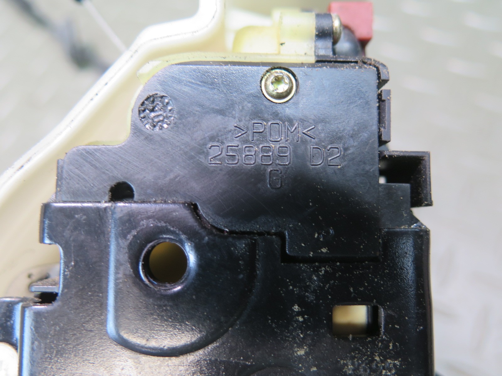 2006-2012 BENTLEY CONTINENTAL FLYING SPUR REAR LEFT DOOR LOCK LATCH ACTUATOR