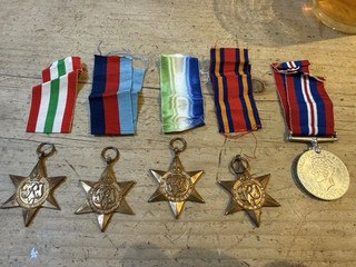 1939 1945 WWII Star and War Medals Set