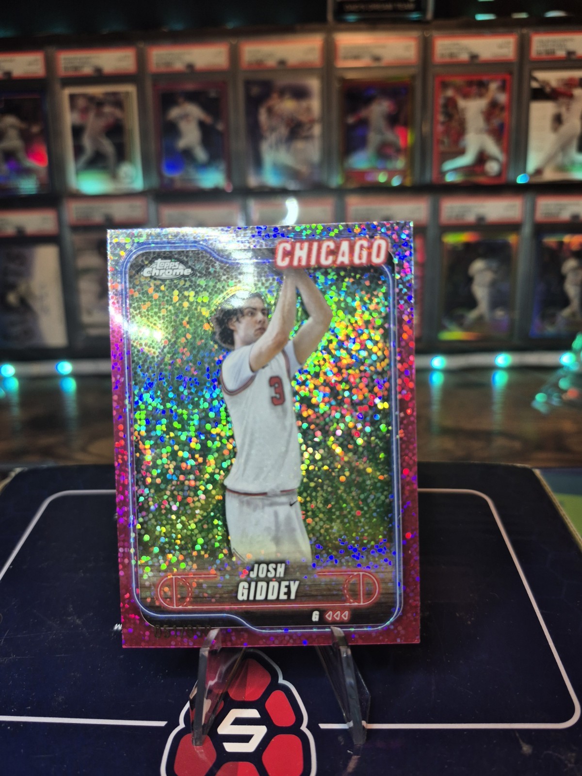 Josh Giddey 2024-25 Topps Chrome Magenta Speckle Refractor /350 Bulls